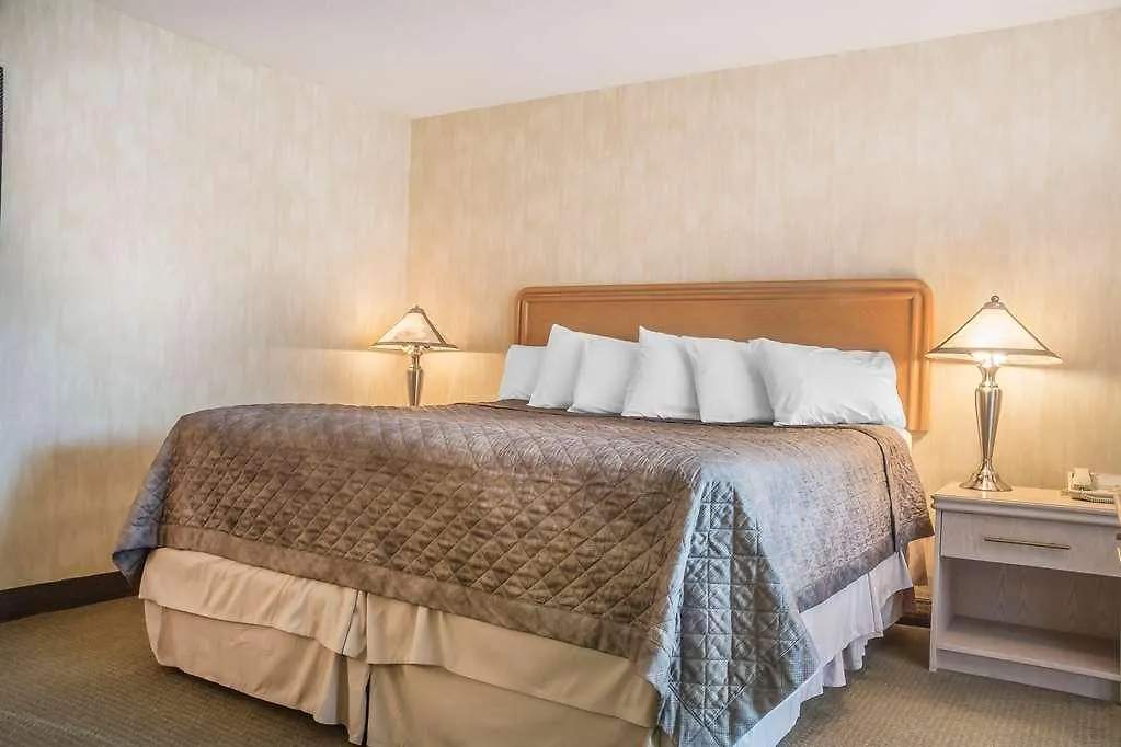 Rodeway Inn Fallsview Niagara Falls