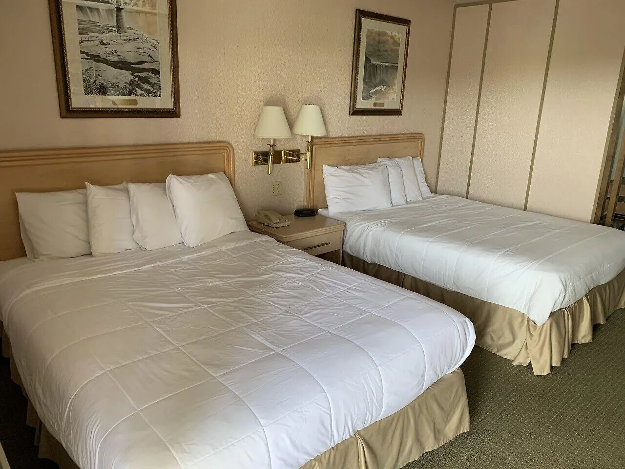 Rodeway Inn Fallsview Niagara-Fälle