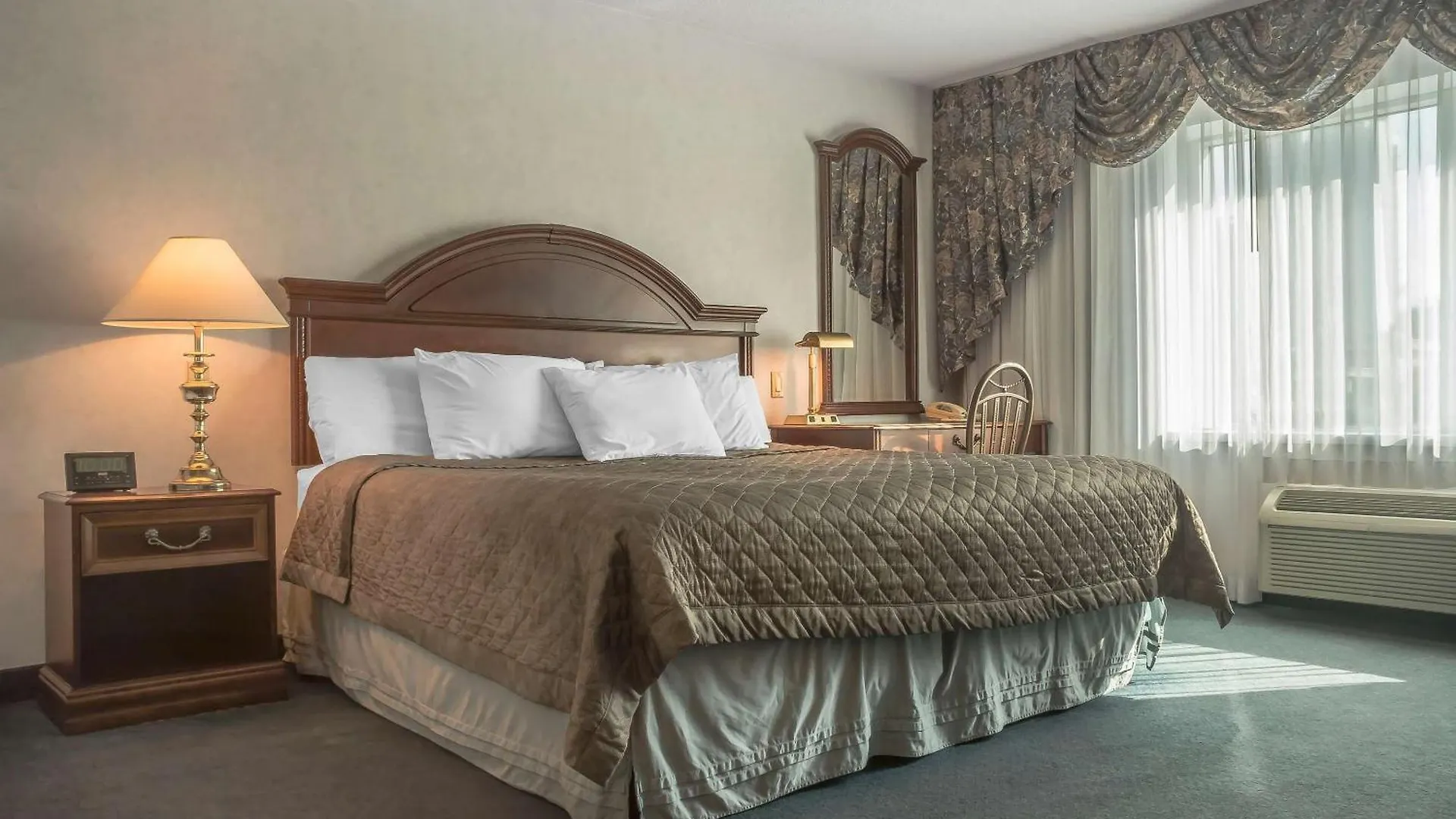 Rodeway Inn Fallsview Niagara-Fälle 3*,